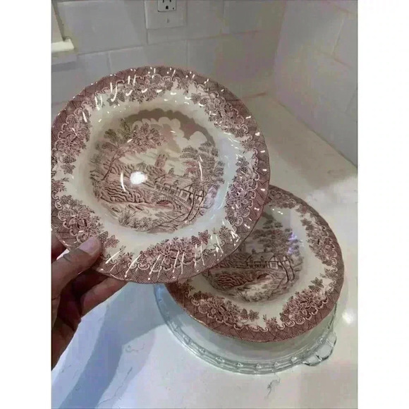 Churchill Rosa Red Willow Coupe Bowl 8.5'  Lot 2 bowls - Picture 2 of 13